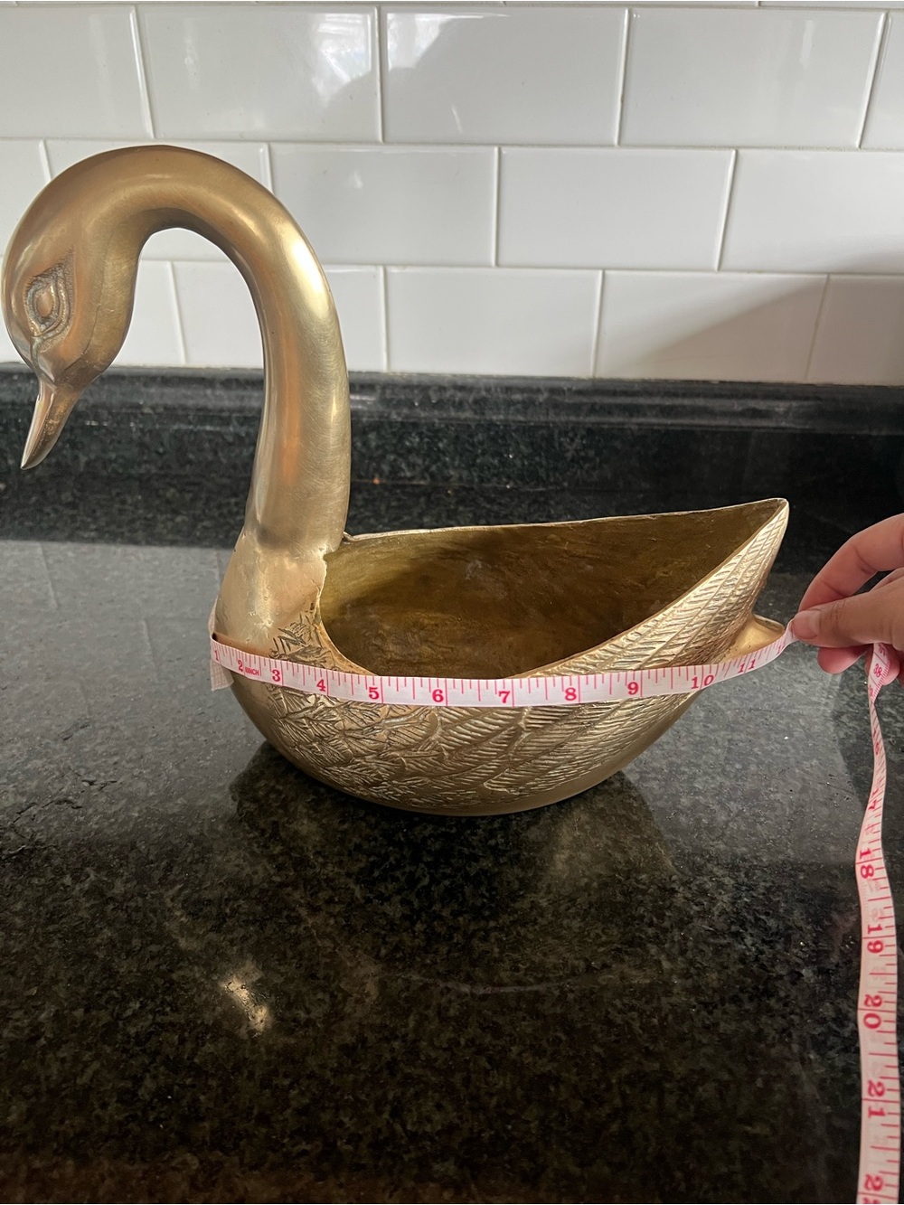 Vintage 1970s extra large Brass Swan Planters set of 2 - Picture 15 of 16